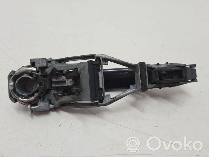 Volkswagen Polo IV 9N3 Maniglia esterna per portiera anteriore 6Q0837886