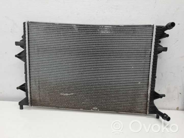 Volkswagen Beetle A5 Coolant radiator 5C0121251M