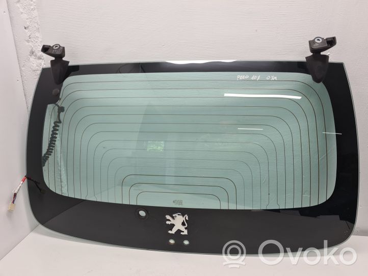 Peugeot 107 Opening tailgate glass 821840H020G