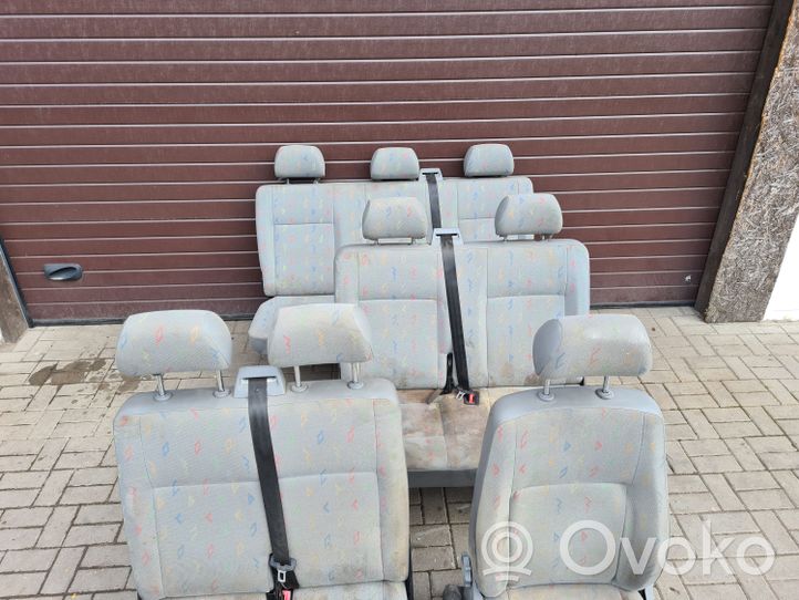 Volkswagen Transporter - Caravelle T5 Set sedili 7H0885669D