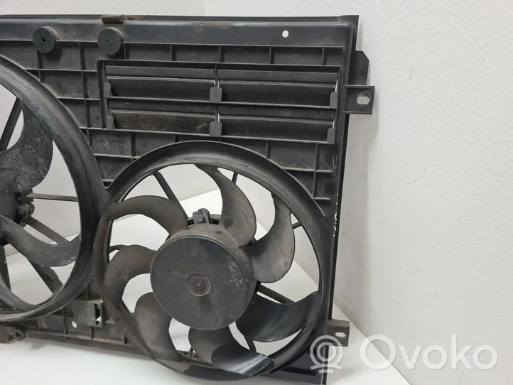 Volkswagen Touran I Juego de ventilador 1K0121205G