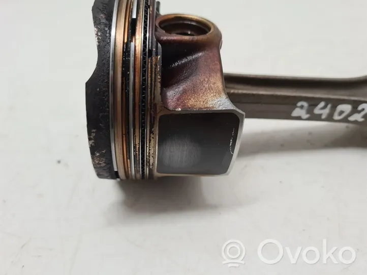 Skoda Kodiaq Piston avec bielle 05E