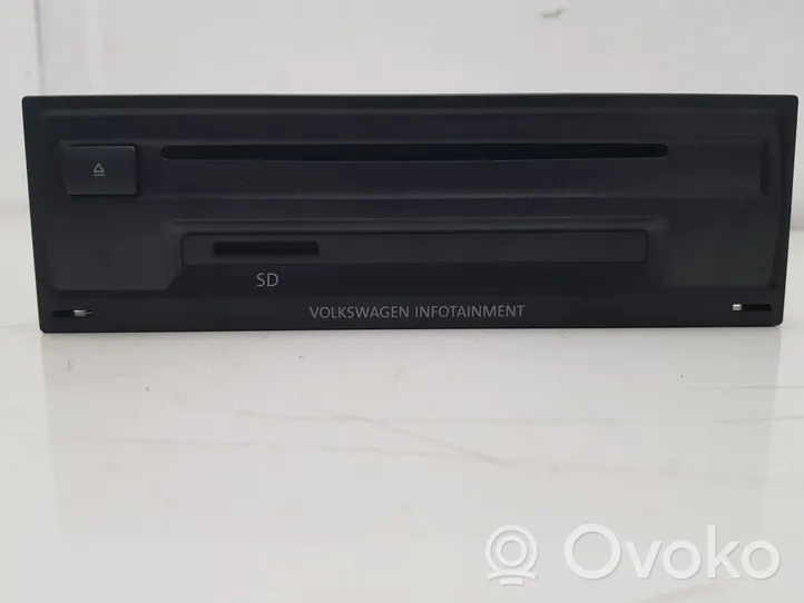 Volkswagen Polo V 6R Radio/CD/DVD/GPS head unit 3Q0035819B