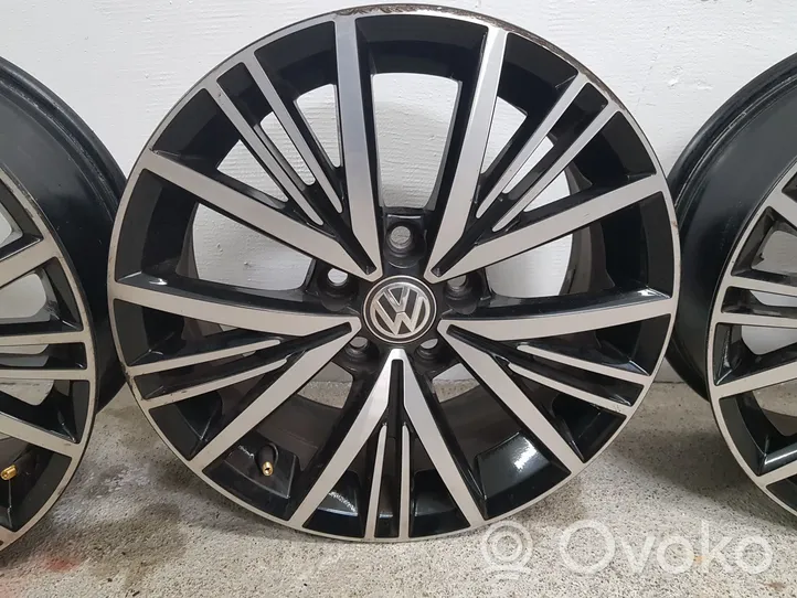 Volkswagen Polo V 6R Обод (ободья) колеса из легкого сплава R 15 6C0601025L