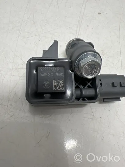 Renault Captur Airbag deployment crash/impact sensor 988326121R