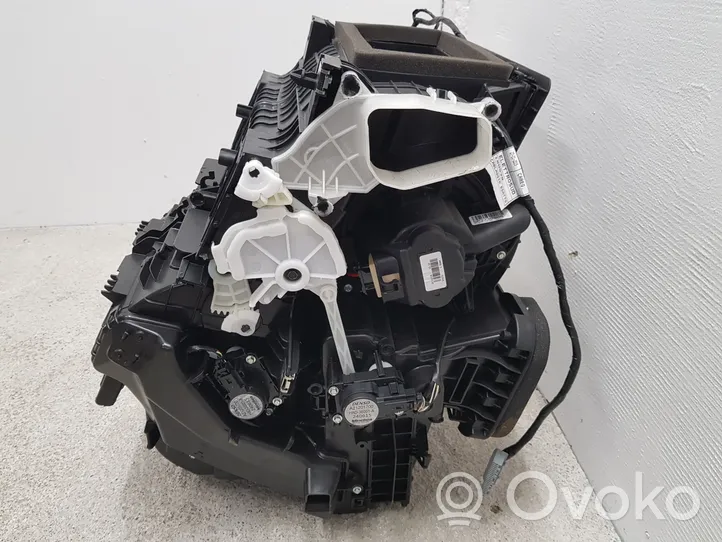 Renault Captur Sisälämmityksen ilmastoinnin korin kokoonpano 272700726R