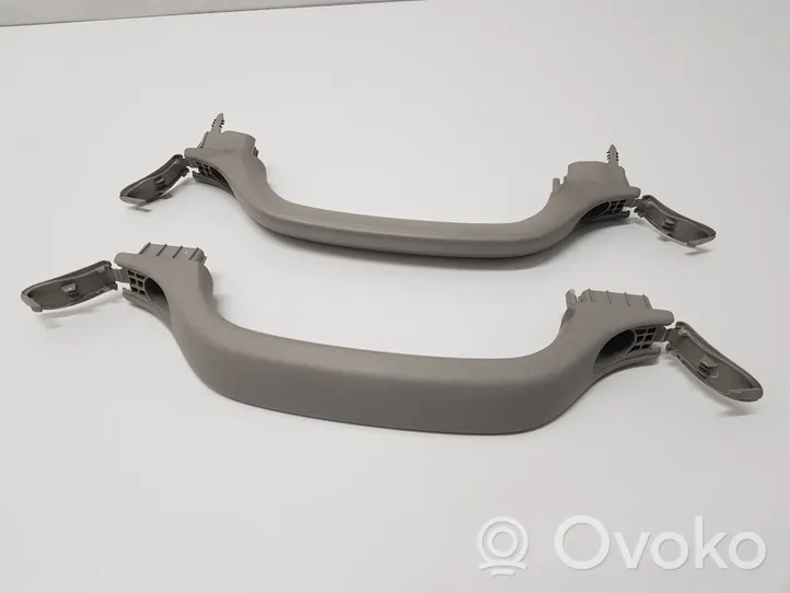 Opel Meriva B A set of handles for the ceiling 13277210