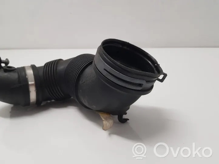 Volkswagen Golf VII Turbo air intake inlet pipe/hose 5Q0129654