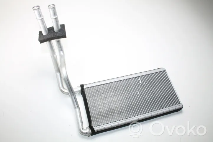 Lexus IS III XE30 Mazais radiators 