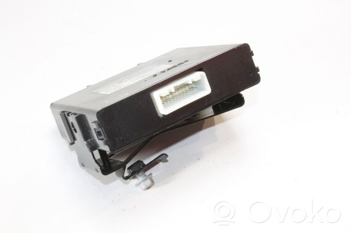 Land Rover Discovery 3 - LR3 Light module LCM 3580016569