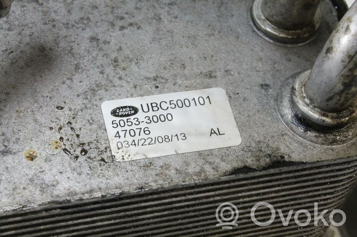 Land Rover Discovery 4 - LR4 Chłodnica oleju skrzyni UBC500101