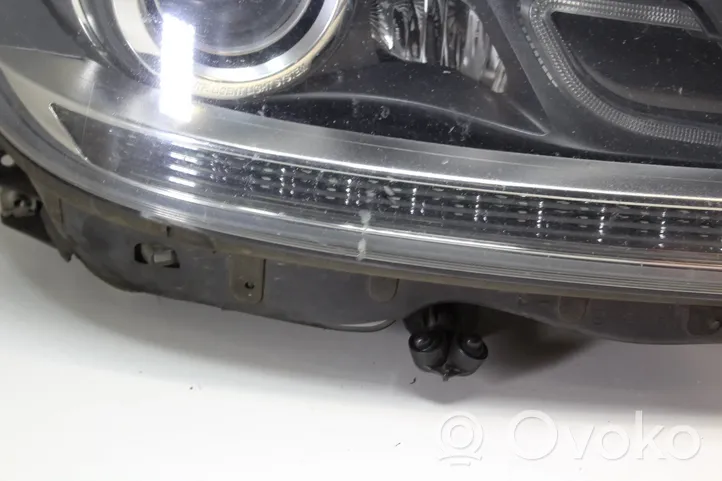 Mercedes-Benz C W204 Faro/fanale A2048205859