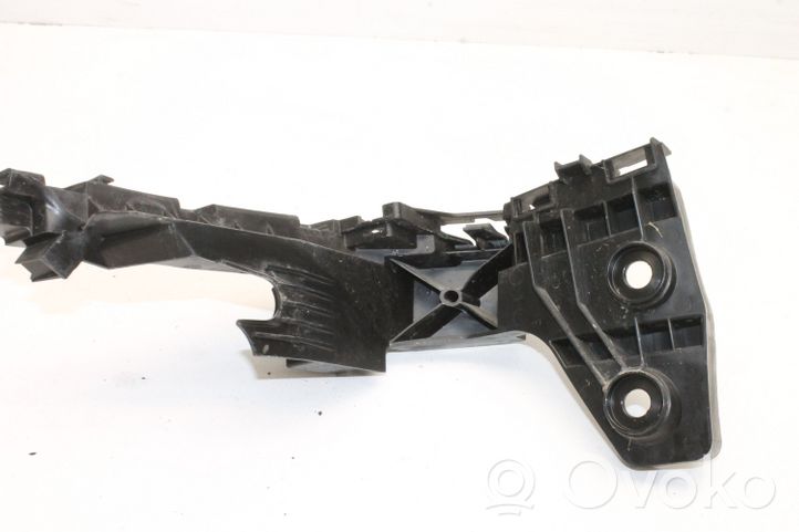 Volkswagen Golf VIII Staffa angolare del supporto di montaggio del paraurti 5H6807394E