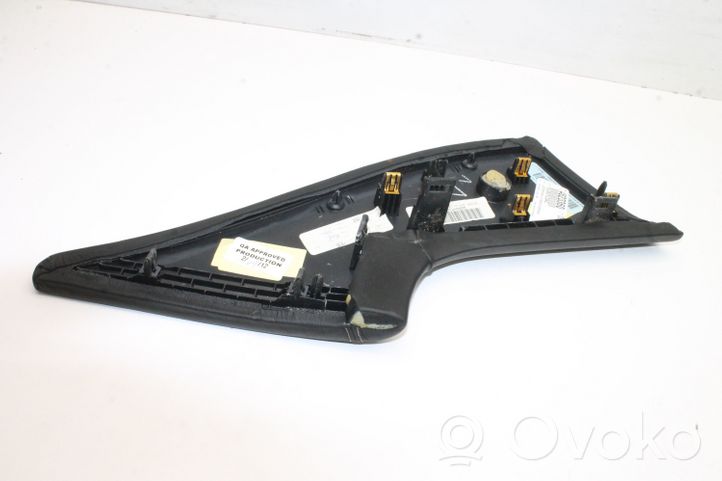 Chrysler 300C Tappo cornice del serbatoio 1UJ931L5AC