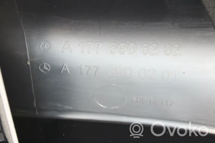 Mercedes-Benz A W177 Rivestimento pannello laterale del bagagliaio/baule A1776906202