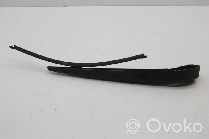 Volvo V70 Rear wiper blade 30663892