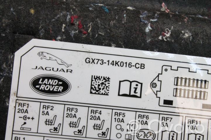 Jaguar XE Keskikonsolin takasivuverhoilu GX7314K016CB