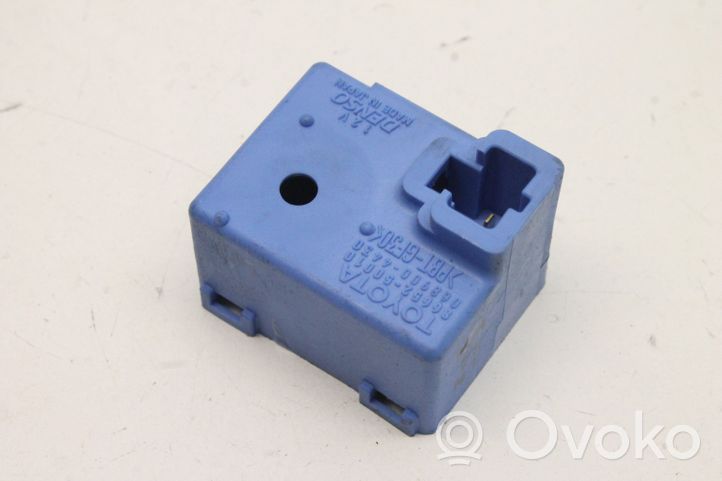 Toyota Prius (XW30) Other relay 8665250010