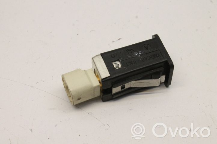 BMW 3 E92 E93 Gniazdo / Złącze USB 9167196