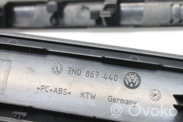 Volkswagen Sharan Inne części wnętrza samochodu 7N0867439