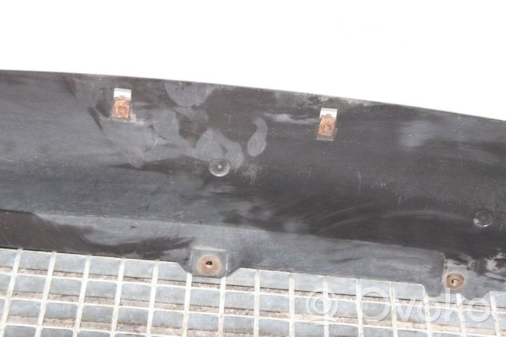 BMW 5 F10 F11 Osłona pod zderzak przedni / Absorber 7905276