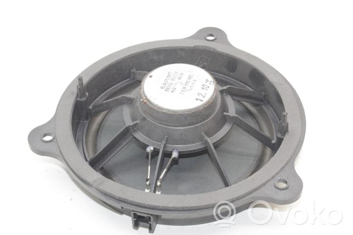 Nissan Qashqai+2 Altoparlante portiera posteriore 281569U00A