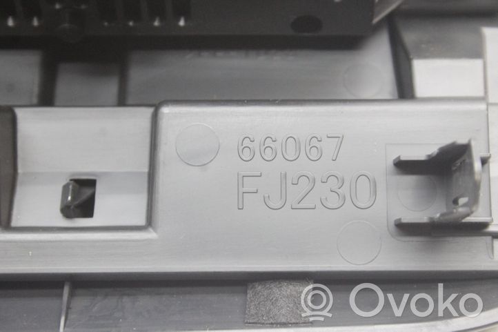 Subaru Forester SJ Monitori/näyttö/pieni näyttö 85261SG510