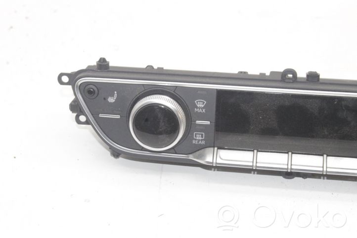 Audi A5 Interruttore ventola abitacolo 8W0820043T