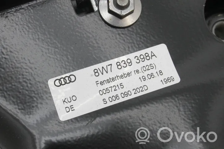 Audi A5 Elektryczny podnośnik szyby drzwi tylnych 8W7839398A