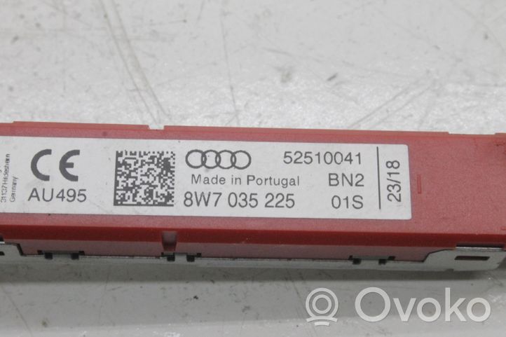 Audi A5 Pystyantennivahvistin 8W7035225