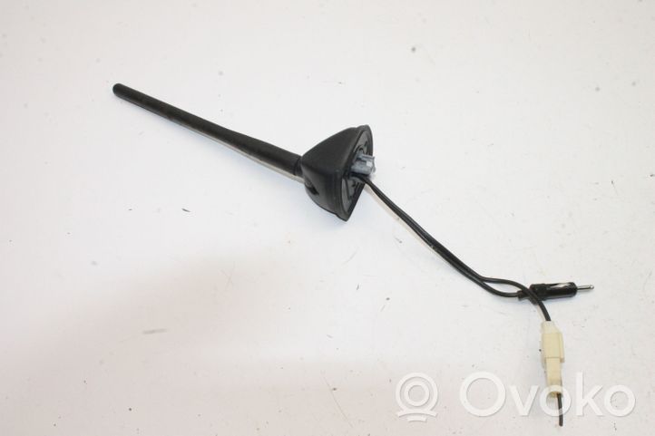 Mitsubishi Outlander Antena GPS 