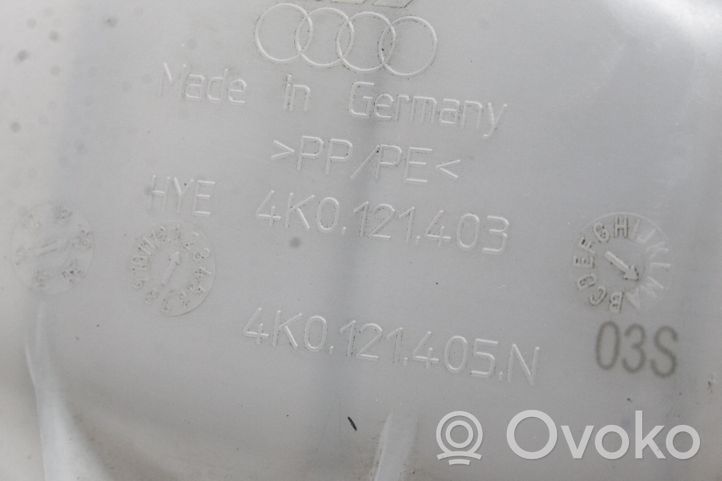 Audi A7 S7 4K8 Serbatoio di compensazione del liquido refrigerante/vaschetta 4K0121403