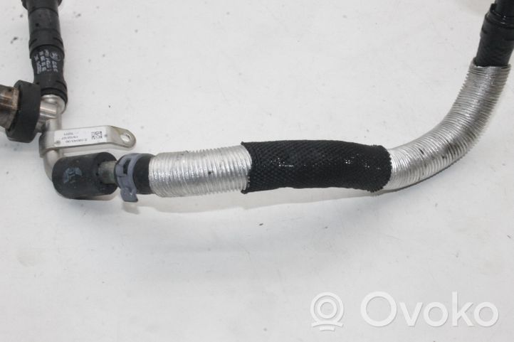 Audi A7 S7 4K8 Tuyau d'alimentation conduite de carburant 059130299BS