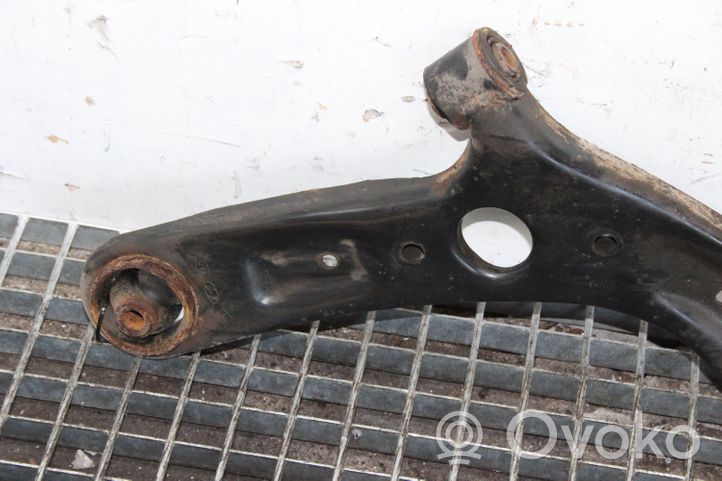 KIA Soul Front lower control arm/wishbone 