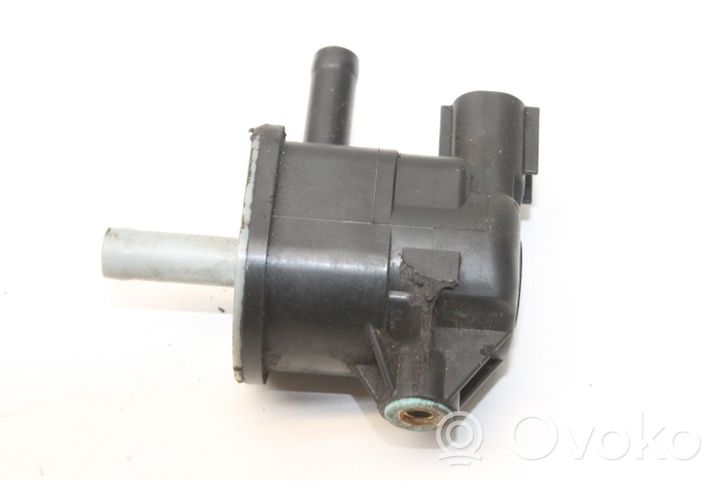 Toyota Yaris Electrovanne soupape de dépression 90910TC001