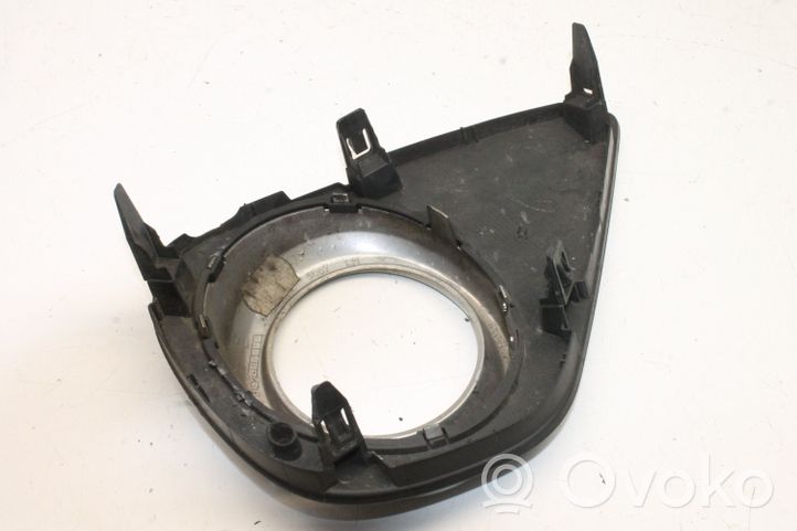 Toyota Yaris Części świateł przeciwmgielnych 814820D270