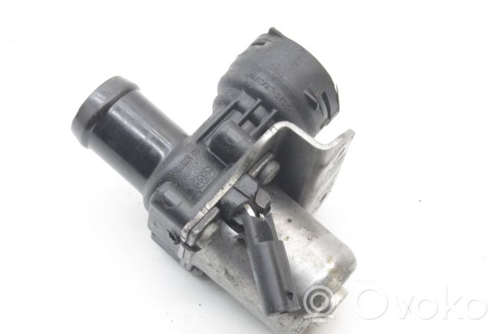 Mercedes-Benz C W204 Alloggiamento termostato A2712030164