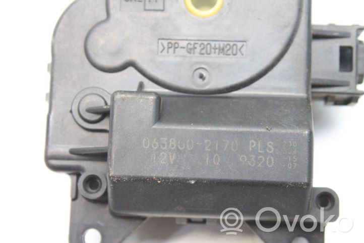 Toyota RAV 4 (XA40) Ventola riscaldamento/ventilatore abitacolo 0638002170