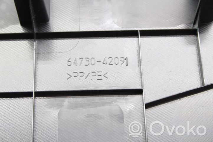 Toyota RAV 4 (XA40) Tavaratilan sivuverhoilu 6473042091