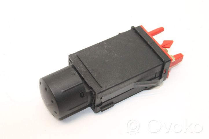 Audi TT Mk1 Przycisk / Włącznik ESP 8N0927134