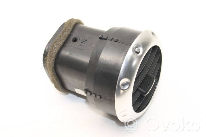 Audi TT Mk1 Lango oro grotelės 8N0820901