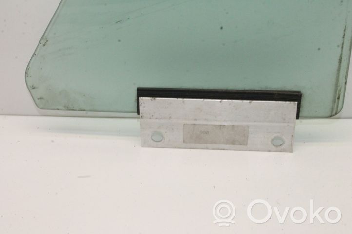 Audi TT Mk1 Front vent window/glass (coupe) 