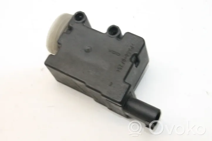 Porsche Boxster 986 Serratura del tappo del serbatoio del carburante 99662411300