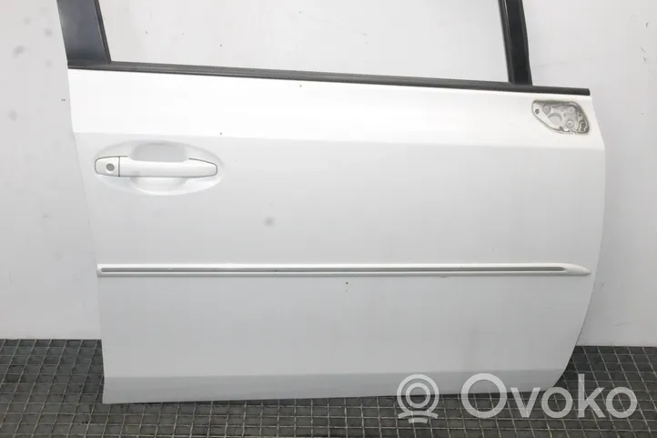 Toyota Prius+ (ZVW40) Priekinės durys 