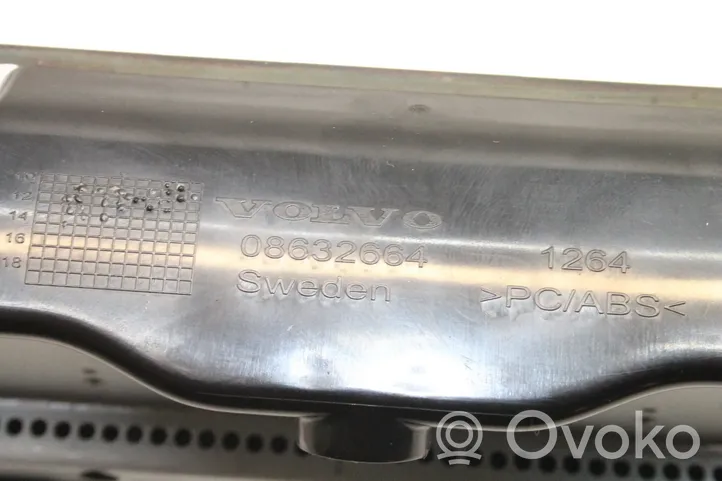 Volvo XC70 Monitor / wyświetlacz / ekran 31396002