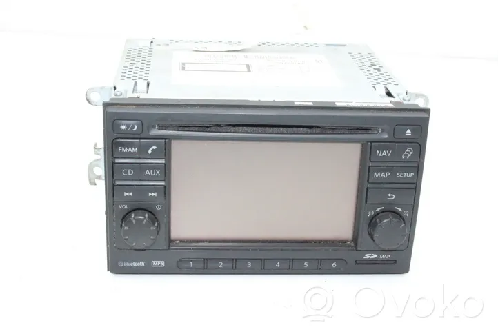 Nissan Qashqai+2 Panel / Radioodtwarzacz CD/DVD/GPS 25915BH30E