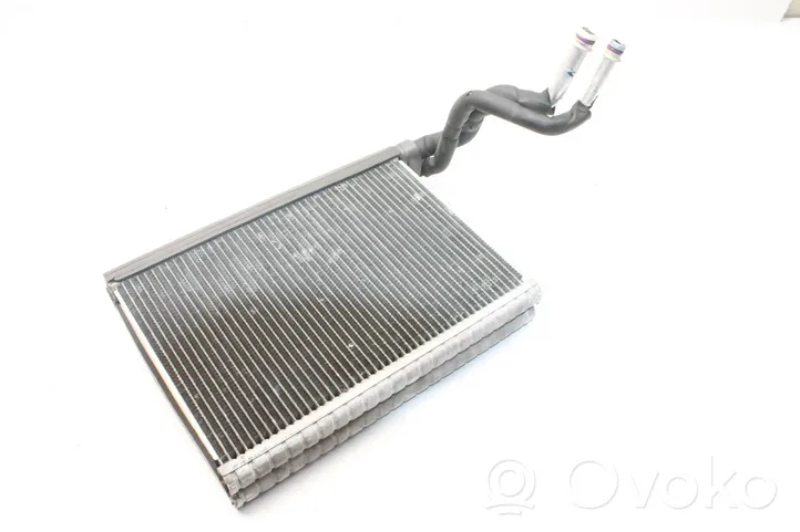 BMW 3 E92 E93 Radiatore aria condizionata (A/C) (abitacolo) 