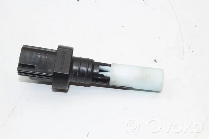 Ford Kuga I Windshield washer fluid level sensor 0023935