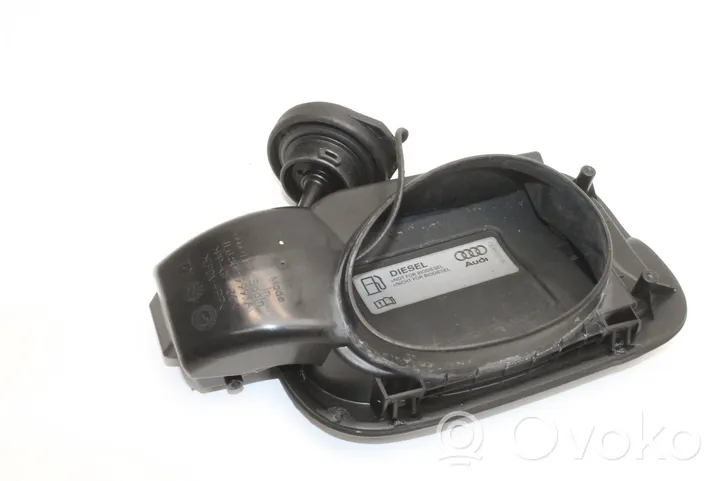 Audi Q7 4L Volet de trappe réservoir de carburant 4L0809999A