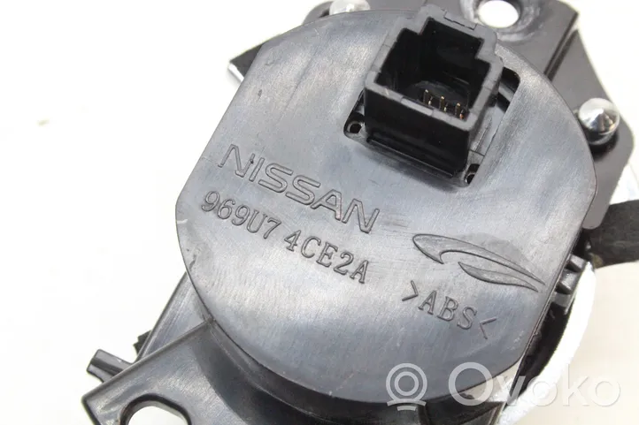 Nissan X-Trail T32 A set of switches 969U74CE2A